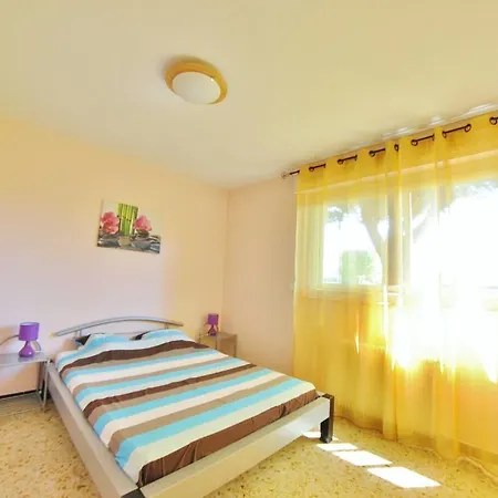 Les Oliviers Apartman *